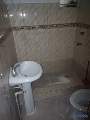 apartamentos - BAYONA ALQ APTOS  2 HAB S C  BANO, TINACO RD$ 1100 15