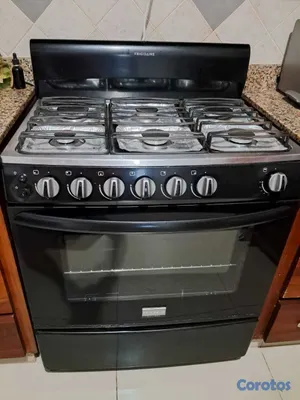 electrodomesticos - Estufa Frigidaire 6 hornillas con tope de acero 4