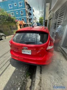 Ford Focus en venta – RD$110,000