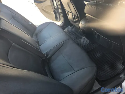 carros - HYUNDAI SONATA Y20 2013 CUIDADO ESTA EN BAVARO 9