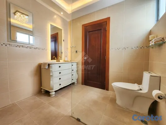 apartamentos - APARTAMENTO ESPACIOSO LA ESMERALDA ASCENSOR Y PLAN 8