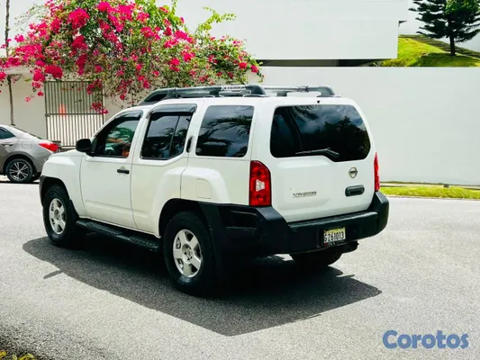 jeepetas y camionetas - Nissan Xterra  Año 2006  3