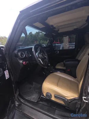 jeepetas y camionetas - 2018 Jeep Wrangler Sahara Unlimited 5