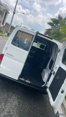 jeepetas y camionetas - Nissan NV 200 año 2020 americana  3