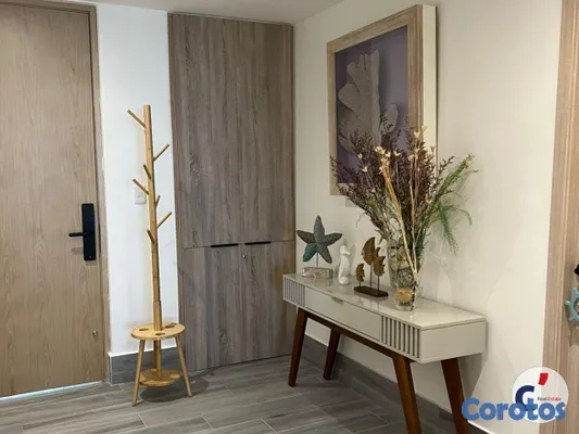 apartamentos - Acogedor Apartamento de 2 Habitaciones con Vista a 18