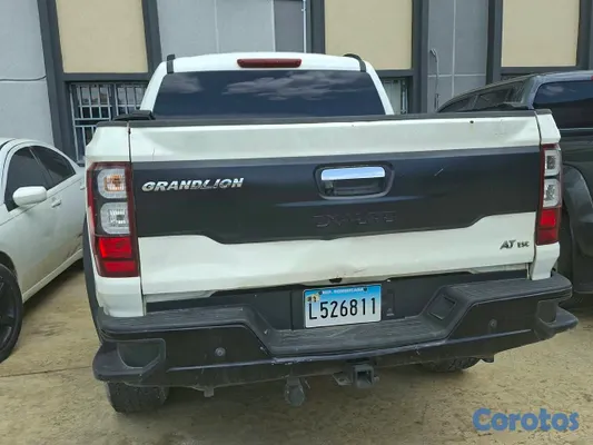 jeepetas y camionetas - camioneta ZX GRANDLION 2025 COMO NUEVA  2