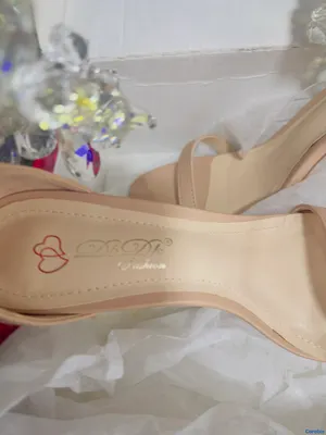 zapatos para mujer - Zapatillas con perlas color beige 4