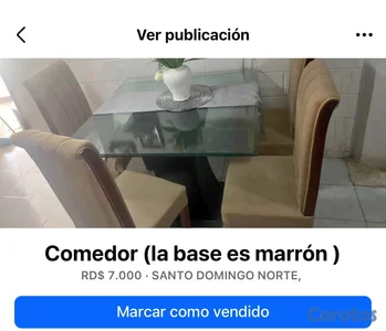 comedor de 4 sillas . 