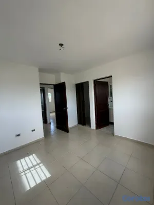 apartamentos - Apartamento de oportunidad zona oriental 4to nivel 8