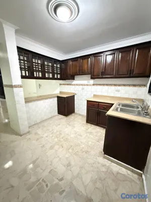 apartamentos - Venta de Apto. Clásico | Ubicación privilegiada fr 2