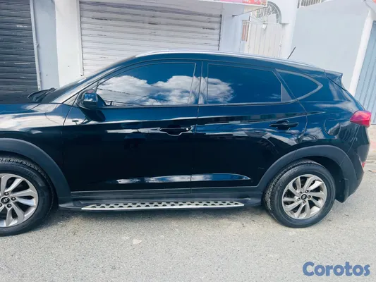 jeepetas y camionetas - Vendo Hyundai Tucson 2016 uso personal  4