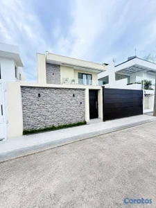 🏡 Casa en la Autopista de San Isidro – Prado Orien