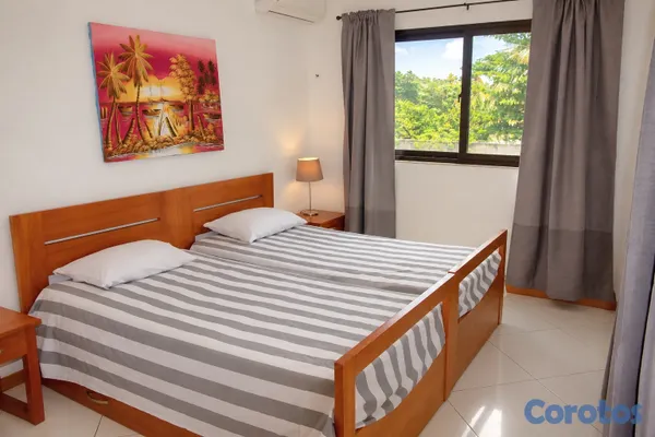 casas - Villa de 4 habitaciones con piscina en Las Ballenas 14