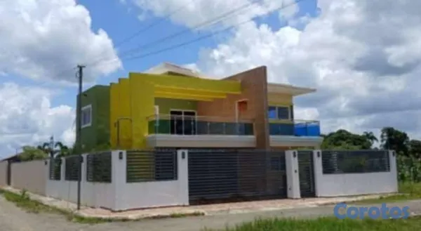 casas - En Venta casa en Cotui Sanchez Ramirez 8