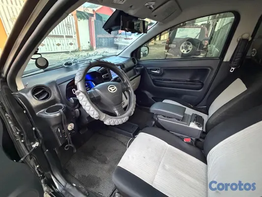 carros -  Dahiatsu mira 2018  full
 4
