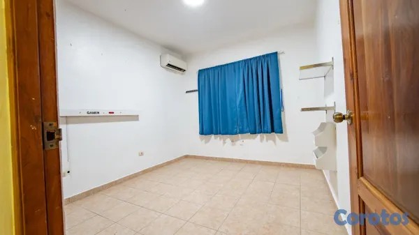 casas - HERMOSA CASA EN MIRADOR DEL OESTE 5