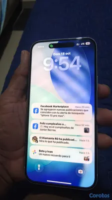 celulares y tabletas - El Apple iPhone 15 Plus -256 Gigas.
85% batería.
 8