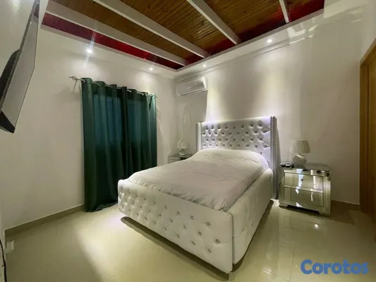 penthouses - Amplio Penthouse en venta amueblado (224mts2) de dos niveles en el Cacique 10