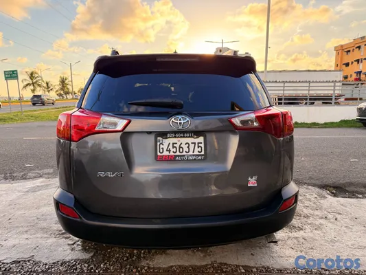 jeepetas y camionetas - 2016 TOYOTA RAV4 LE  5