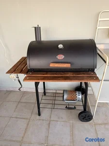 REMATE POR MUDANZA - BBQ de carbón