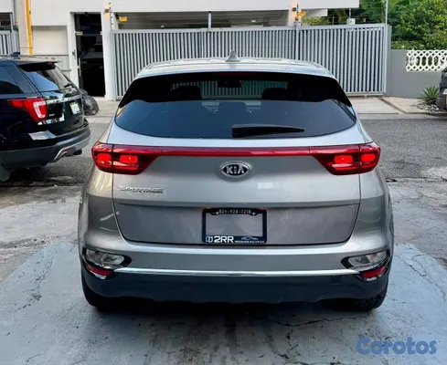 jeepetas y camionetas - Kia Sportage LX 2020 4x4 6