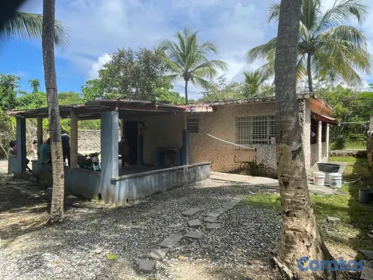 casas vacacionales y villas - Vendo cabaña 700m2 cerca Juan Dolio 2
