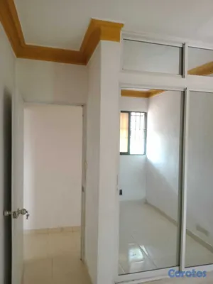 casas - Casa en HATO del Yaque, SEGUNDO NIVEL. Dos depósitos. 15.000 Y 2.000 DE CONTRATO 5