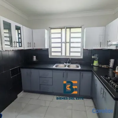 apartamentos - Se Venden Apartamentos de Tres habitaciones en el  6