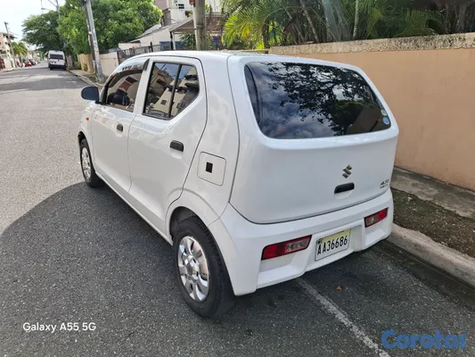 carros - Suzuki Alto 2018  10