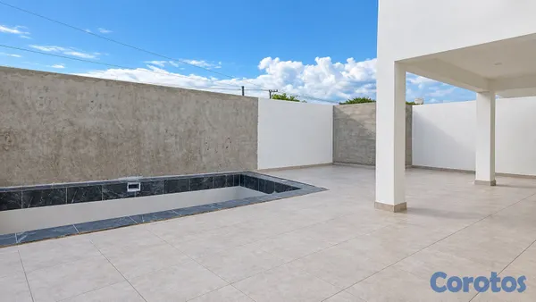 casas - Casa en venta con Piscina, Avenida Ecológica, Proy 11