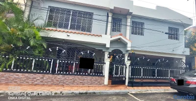 Casa en Venta, de 2 niveles en san isidro 4 hab 
