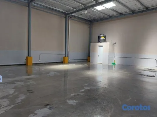 oficinas y locales comerciales - Nave industrial en Alquiler en Herrera, SDO  5