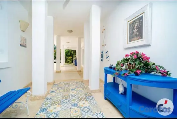 casas - Gran Villa con Piscina, de 3 Habitaciones, Amuebla 2