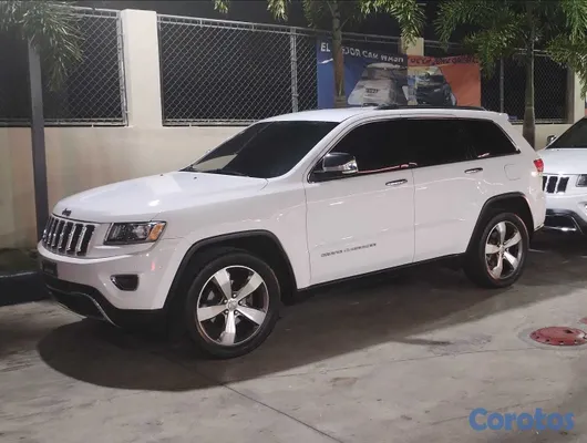 jeepetas y camionetas - Vendo Jeep Cherokee Limited Optimas Condiciones 4