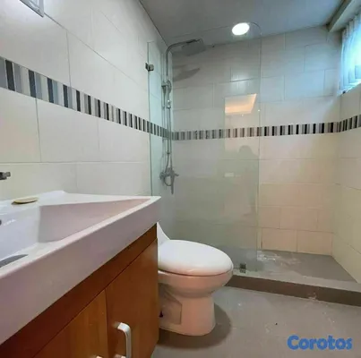 apartamentos - En Bella Vista Hermoso Apartamento, Semi amueblado. 5