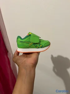 Zapatos de bebé 3500 DOP por ambos 
