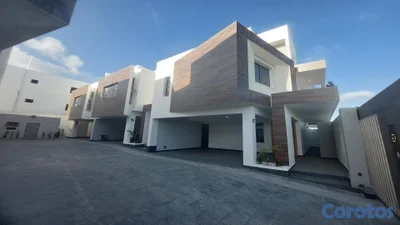 Alquilo casa en Prado Oriental