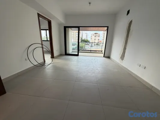apartamentos - vendo nuevo Evaristo Morales piso 3 una habitación 1.5 baños parqueo área social 6