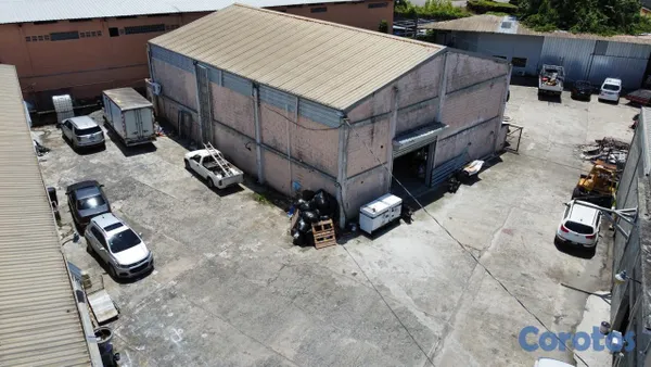oficinas y locales comerciales - Alquilo Nave 331 Mts en La Venta, Manoguayabo 4