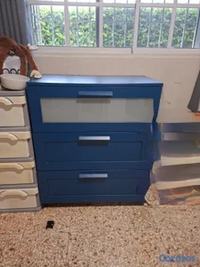 Gavetero como nuevo 4 gavetas 