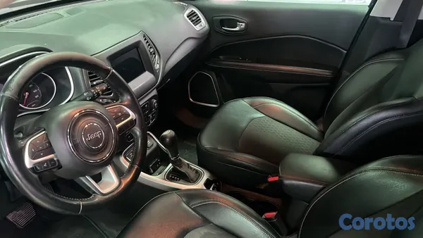 jeepetas y camionetas - OPORTUNIDAD Jeep Compass Latitude 2018 con solo 77,000 km recorridos localmente 11