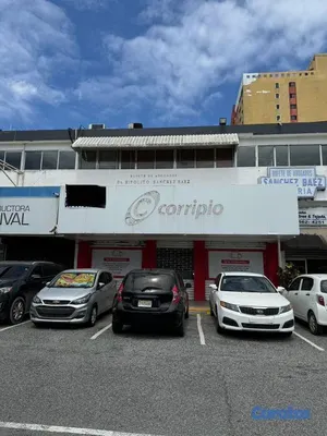oficinas y locales comerciales - Local Comercial en Alquiler en Naco Santo Domingo  4