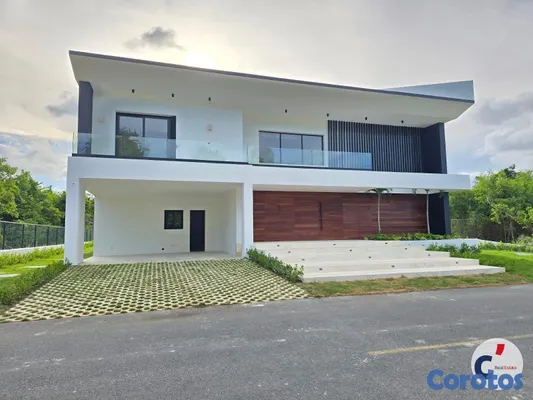casas - Luxury 4-Bedroom Villa for Sale – Punta Cana Villa 10