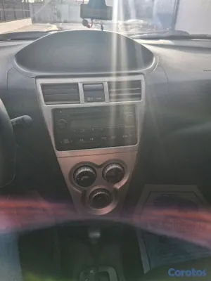 carros - toyota yaris 2006, automatico 16