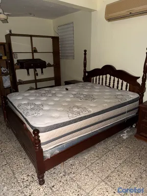 muebles y colchones - Juego de cama en Caoba (incluye colchón)  3