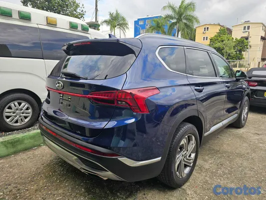 jeepetas y camionetas - Hyundai Santa Fe SEL 2022 5