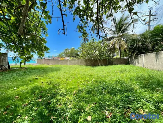 solares y terrenos - Boca Chica Próximo al Hotel Hamaca y Neptuno ID 3112 5