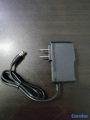 otros electronicos - Fuente Eléctrica 5V-2A – Compacta y Compatible con 2