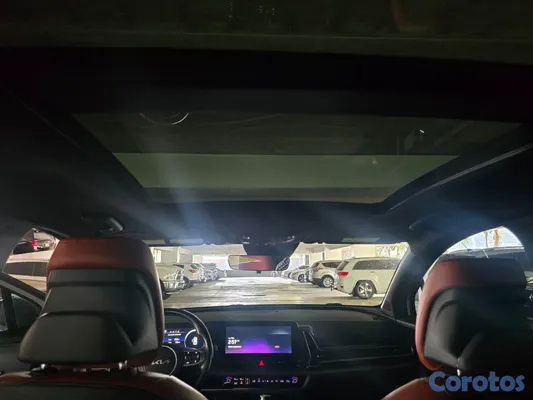 jeepetas y camionetas - Kia Sportage SX Prestige Americana 2023. 4