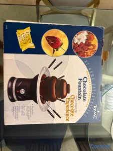 Fuente de Chocolate Rival Completa con Caja